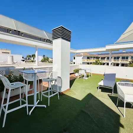 Marina Luz Aparthotel