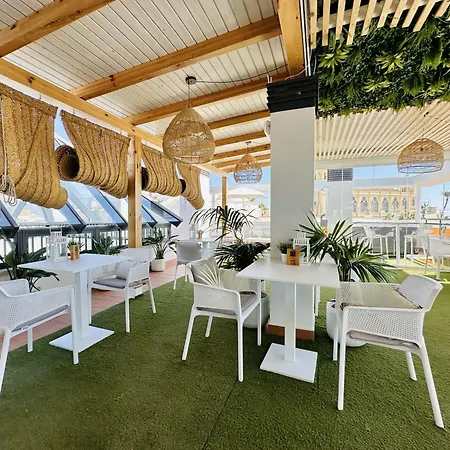 Aparthotel Marina Luz