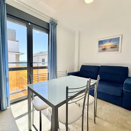 Marina Luz Aparthotel 2*