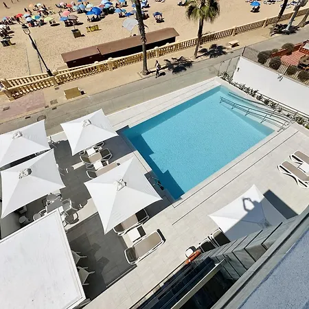 Marina Luz Aparthotel 2*