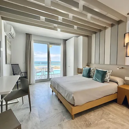 Aparthotel Marina Luz