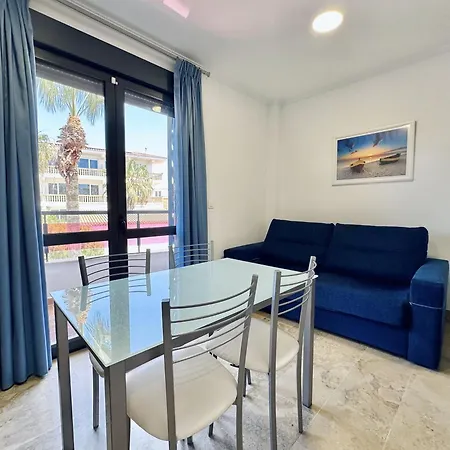 Aparthotel Marina Luz 4*