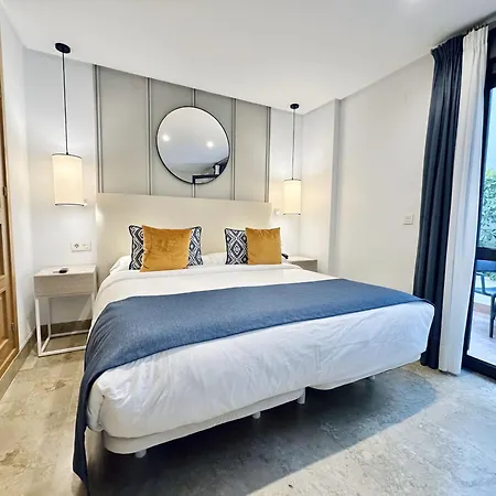 Marina Luz Aparthotel 4*