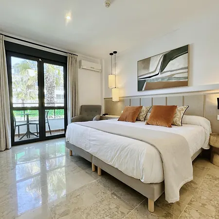 Aparthotel Marina Luz